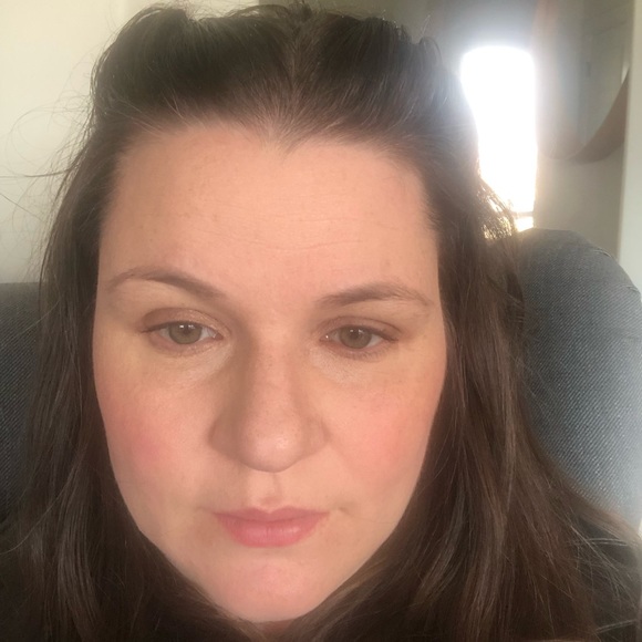 Meet your Posher, Amelia - Picture 1 of 1